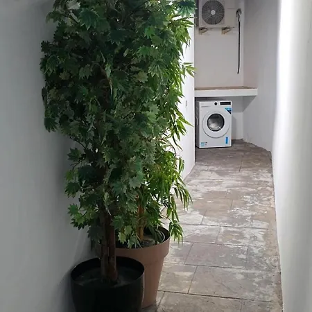 Pertuch Acogedora Con Encanto Cerca Del Mar Фуэнхирола